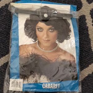 Costume wig